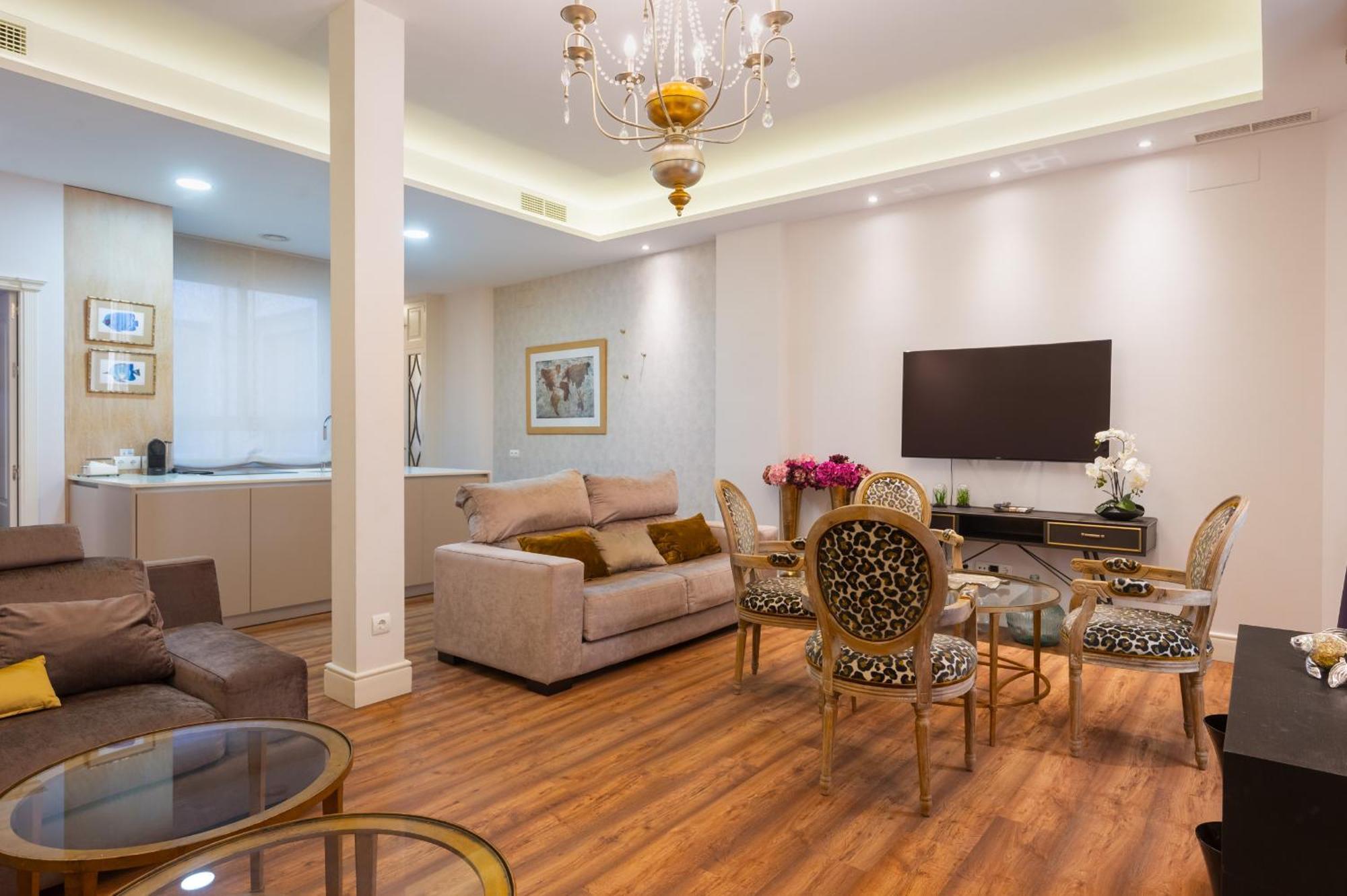 Centro Luxe 3 Rooms Seville Ngoại thất bức ảnh